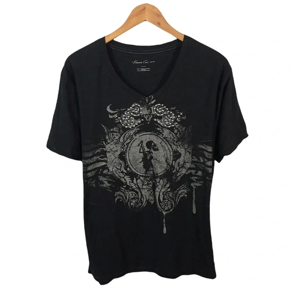 TS760 Mens KENNETH COLE New York Designer Trendy V Neck T Shirt L